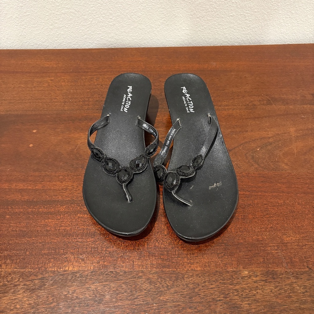 Kenneth Cole Reaction Black Beaded Wedge Slide Sandals Size 10 GUC